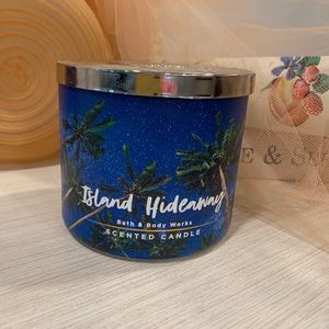 Bath and Body Works Candle